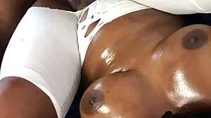 Why Settle for Less When Homemade Sex on Sala Day Feels This Good?